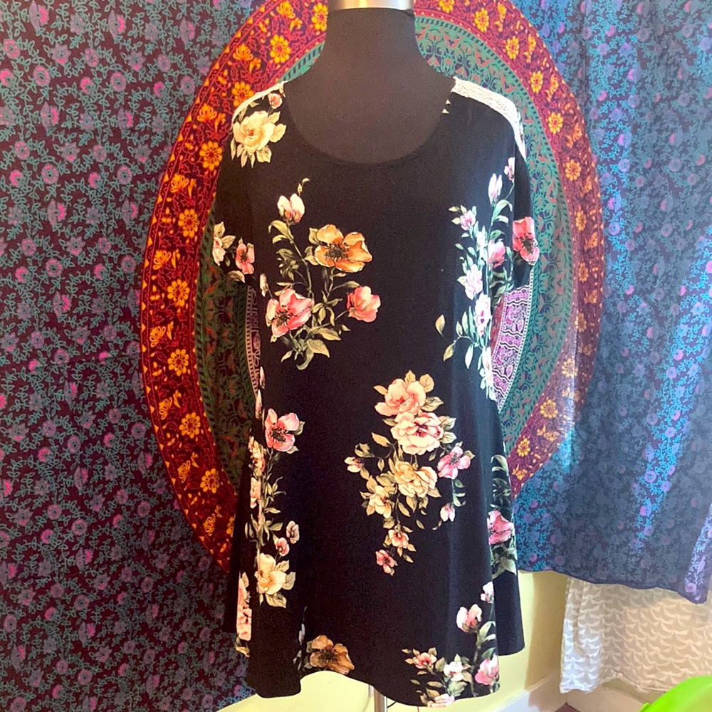 Size 2X B Famous #USA Flower-Printed A-Line Swing Dress.